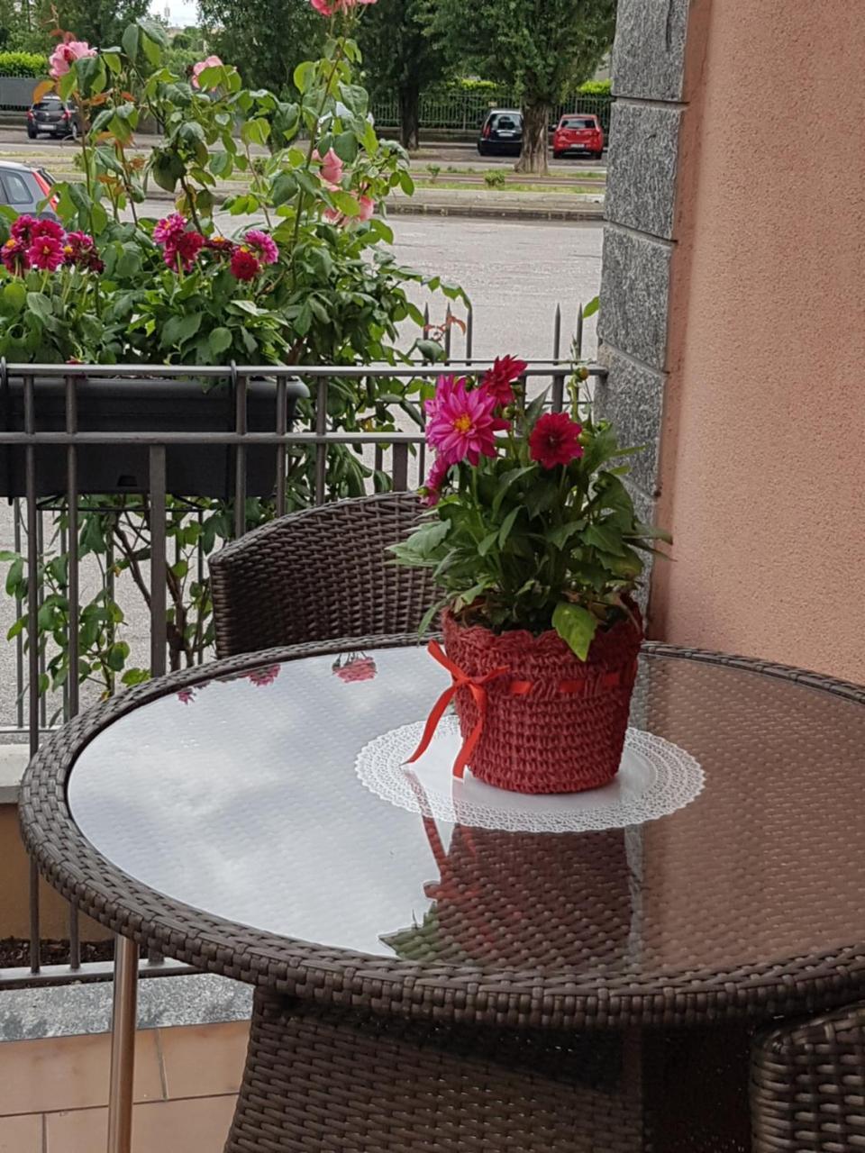 Villa Rosina Rho Bagian luar foto